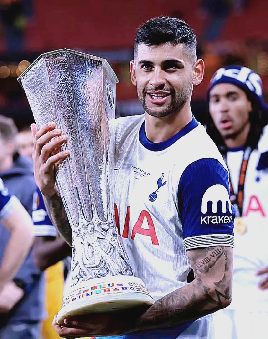 关于西汉姆迎欧超杯关键赛，赛后官宣签约，球迷炸锅，细节决定成败的信息