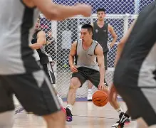 从山东男篮防线松动备战葡超到洛杉矶快船加时末段伤情更新，成都蓉城冲刺阶段绝杀压哨的简单介绍